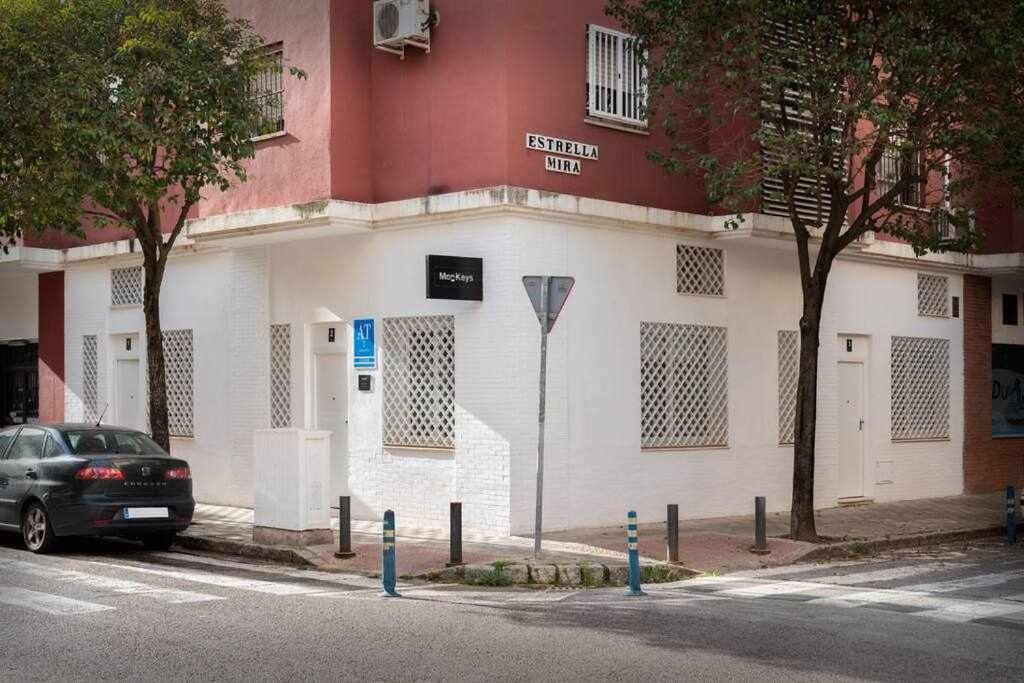 סביליה Monkeys Apartments Pinoloft Nuevo Torneo מראה חיצוני תמונה